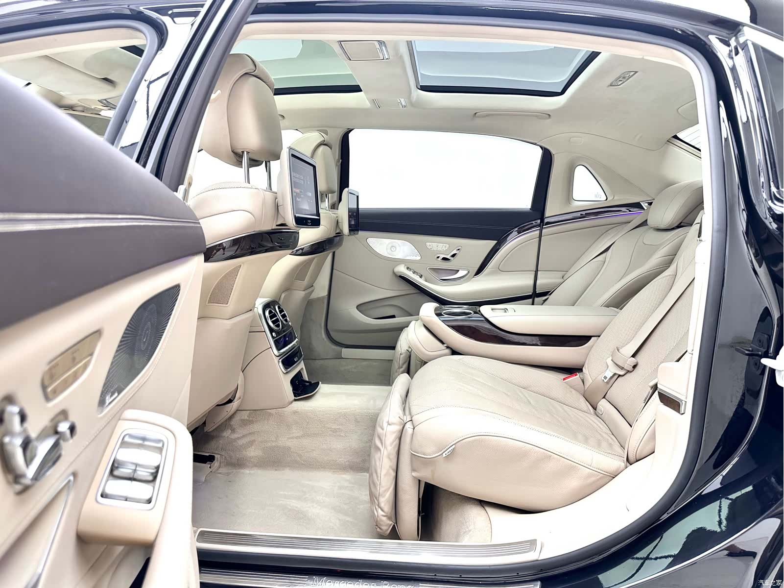 Maybach S-Class, 2015 12