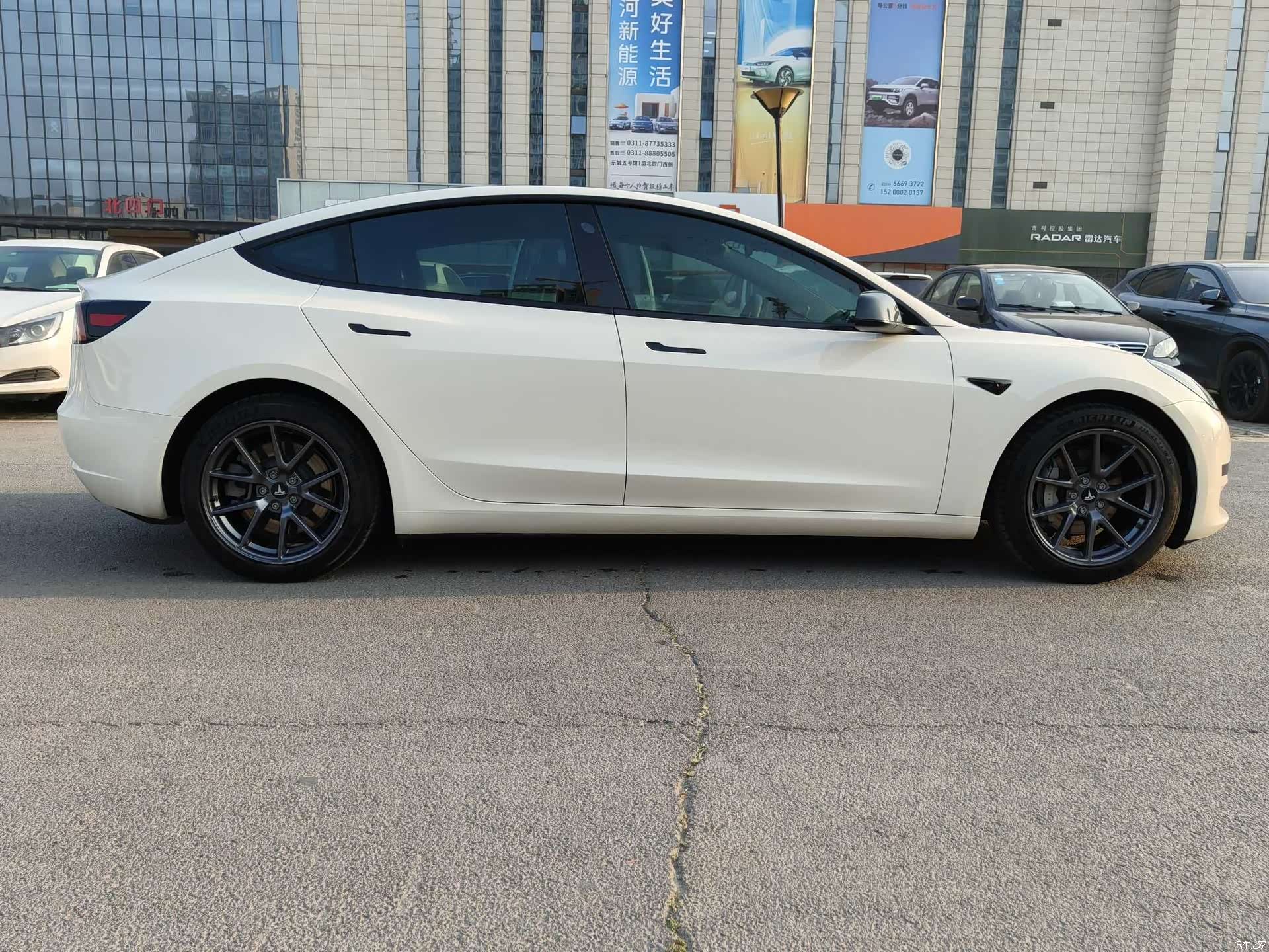 Tesla Model 3, 2021 7