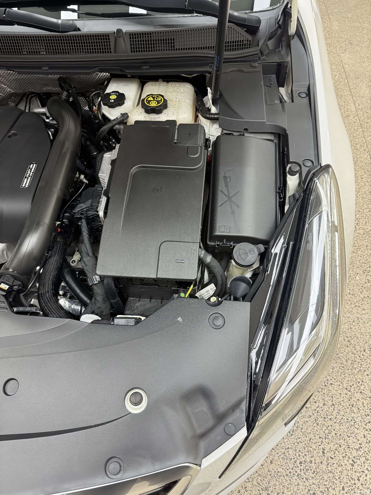 Cadillac XTS, 2019 42