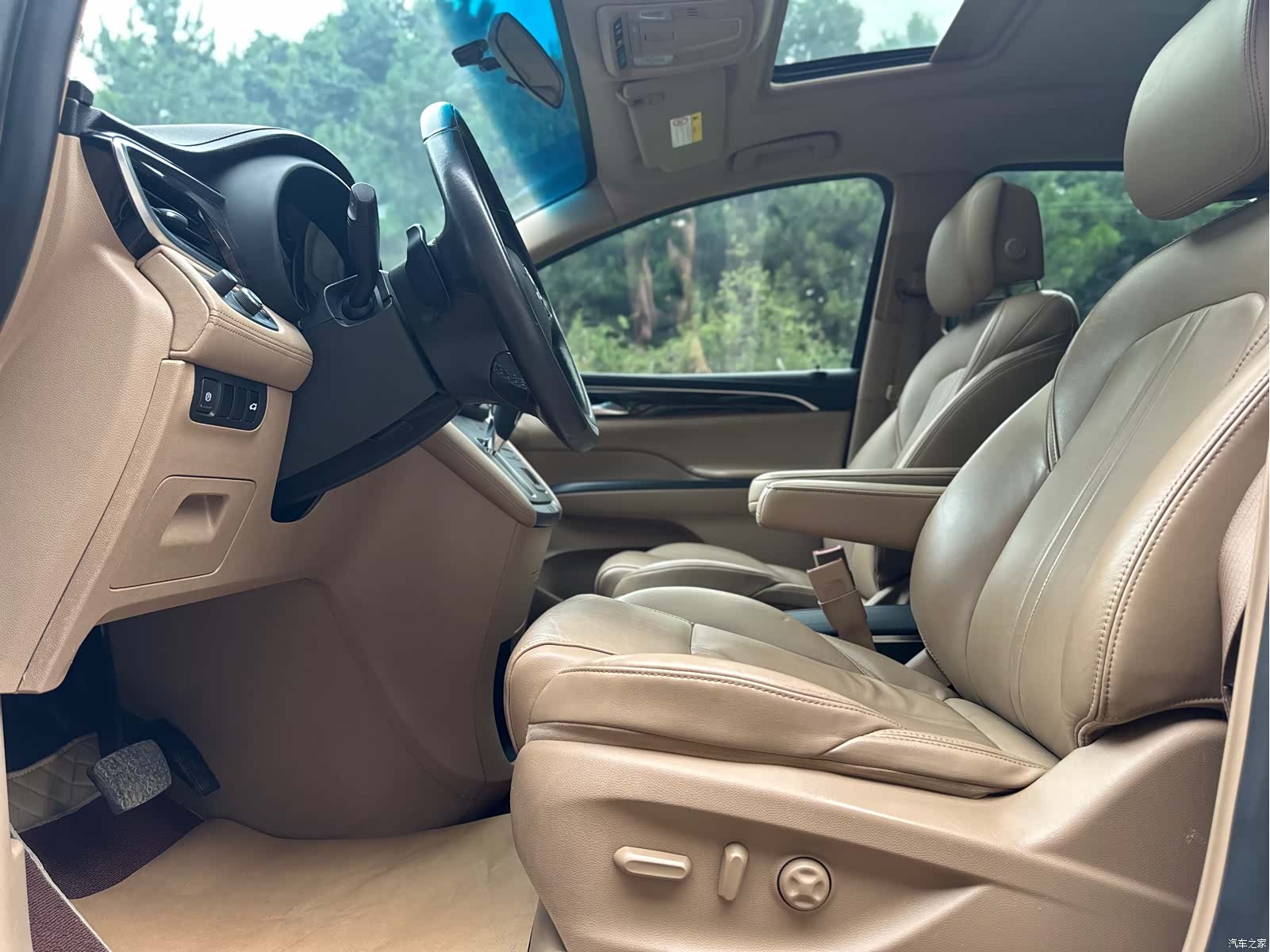 Buick GL8, 2019 7