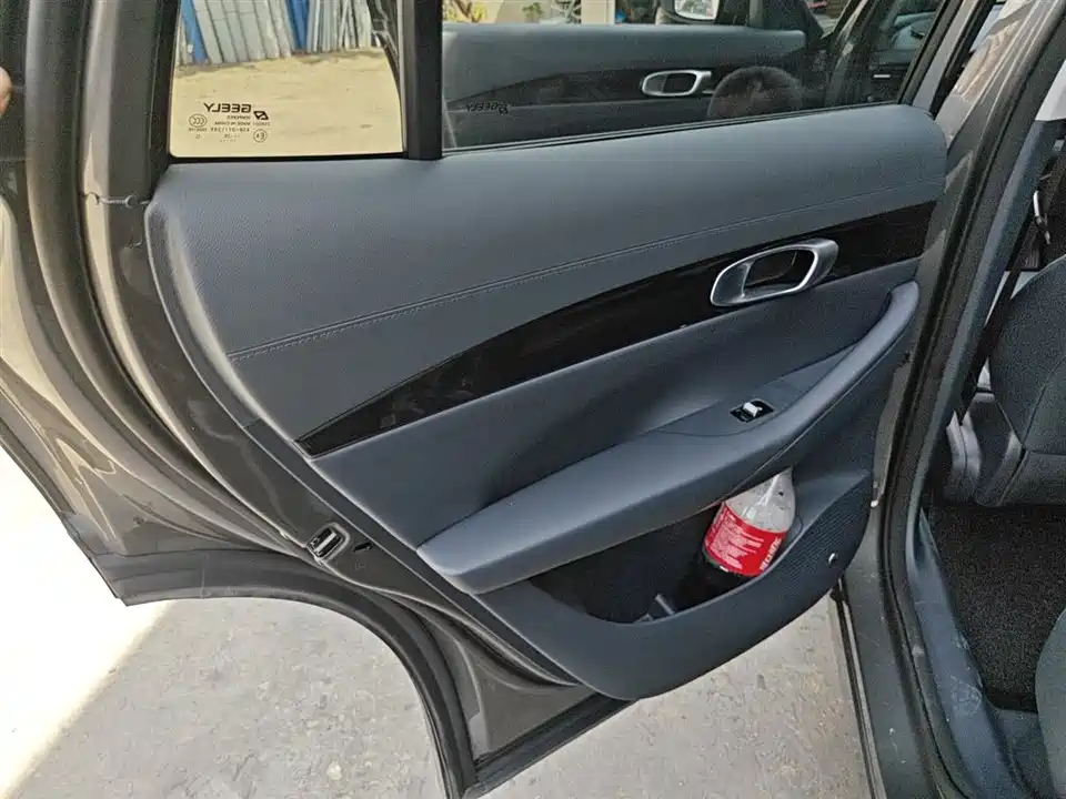 Geely Galaxy Galaxy E5