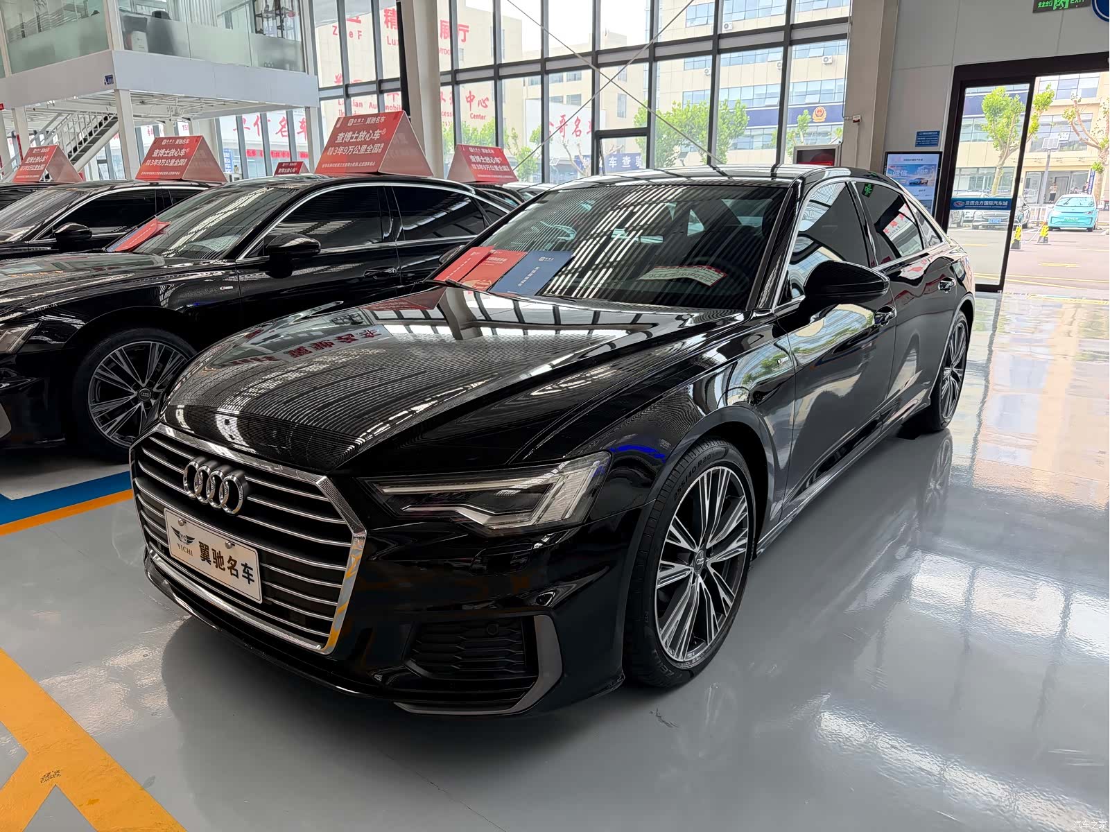 Audi A6L, 2021 1