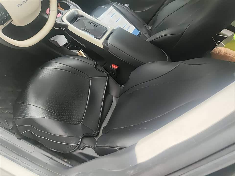 Dongfeng Nammi Nano 01