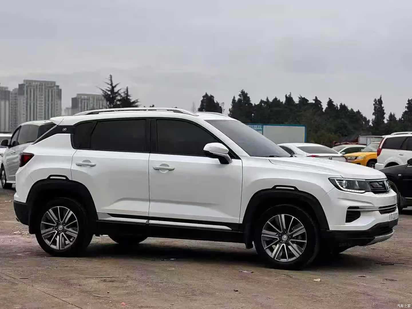 Changan CS35, 2020 3