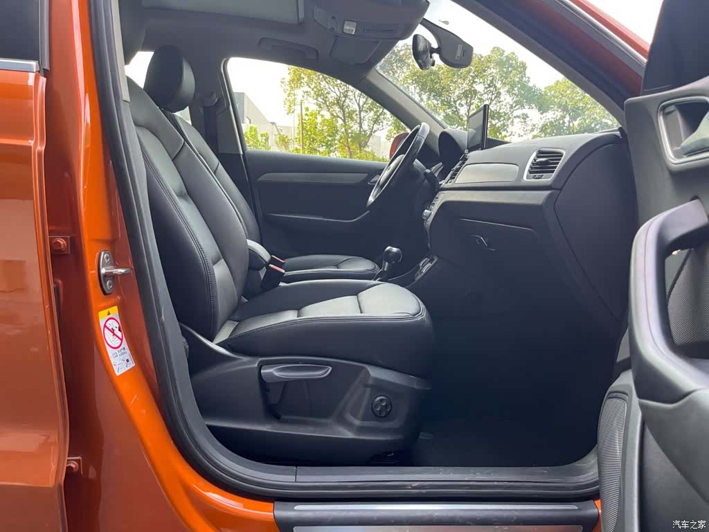 Audi Q3, 2016 9