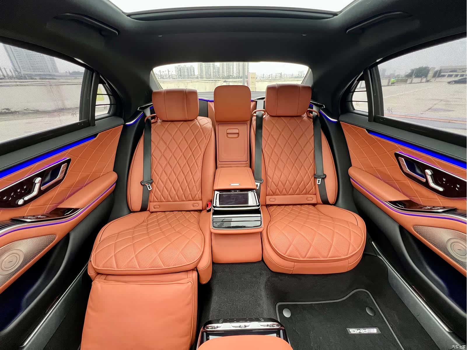 Mercedes-Benz S-Class, 2022 10