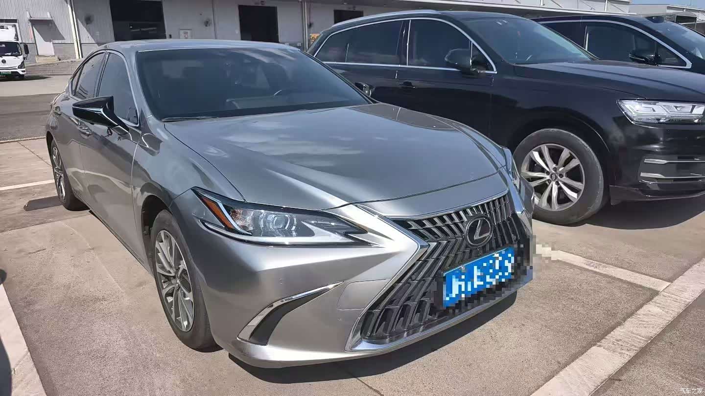 Lexus ES, 2024 2