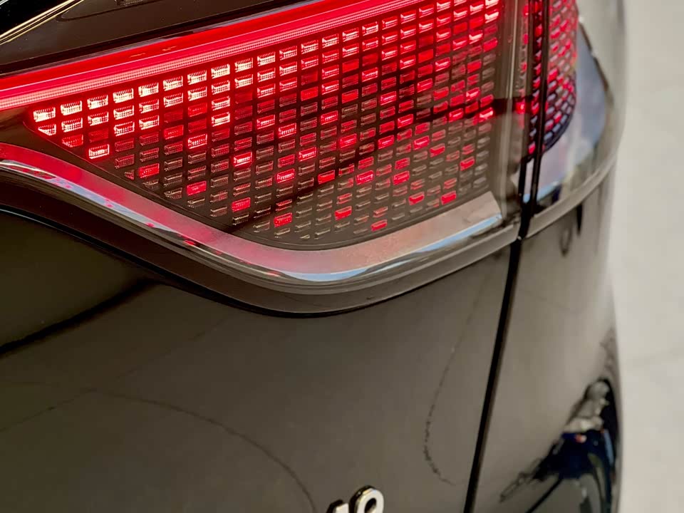 AITO Ask the world M9