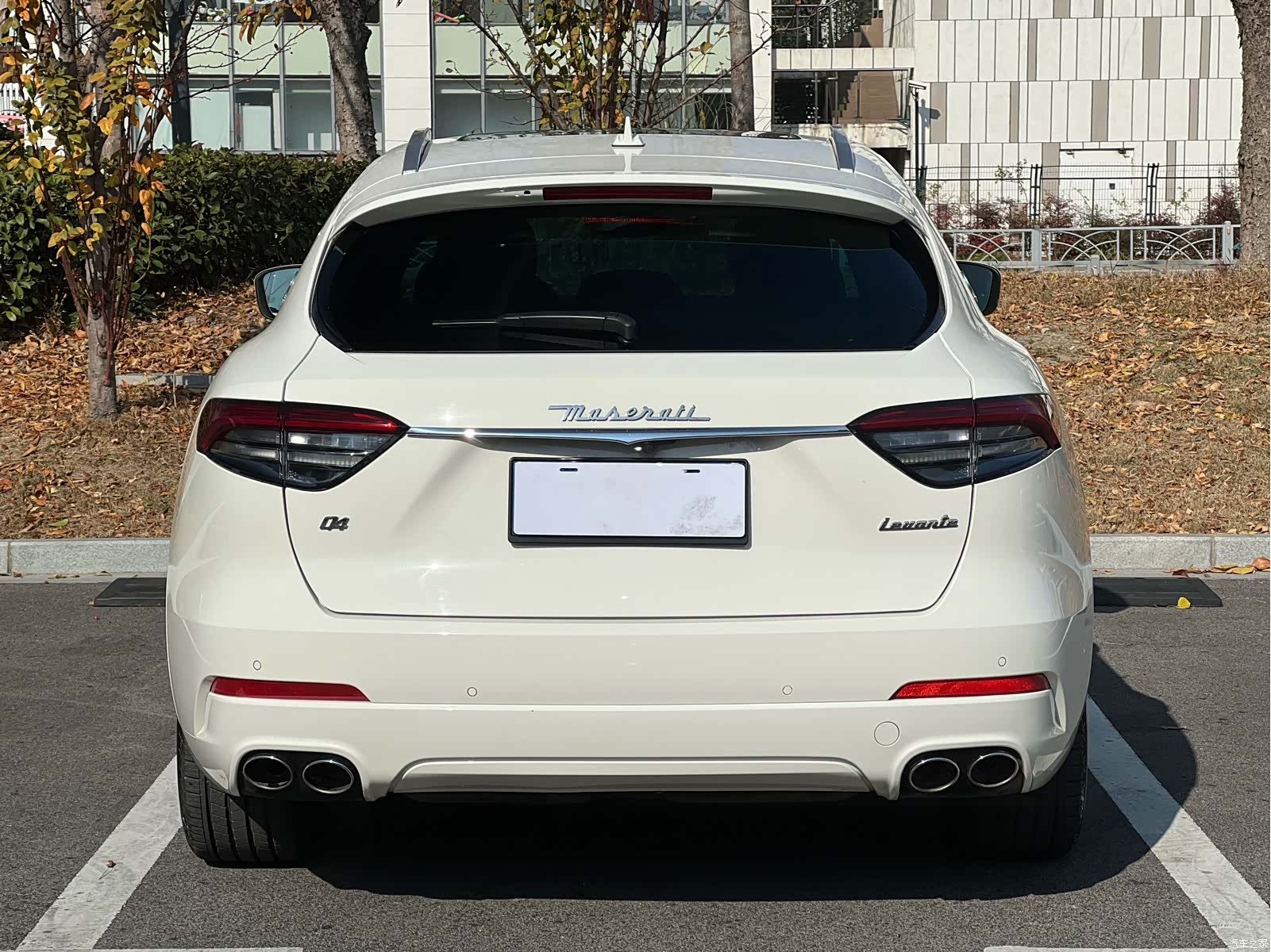 Maserati Levante, 2021 все фото