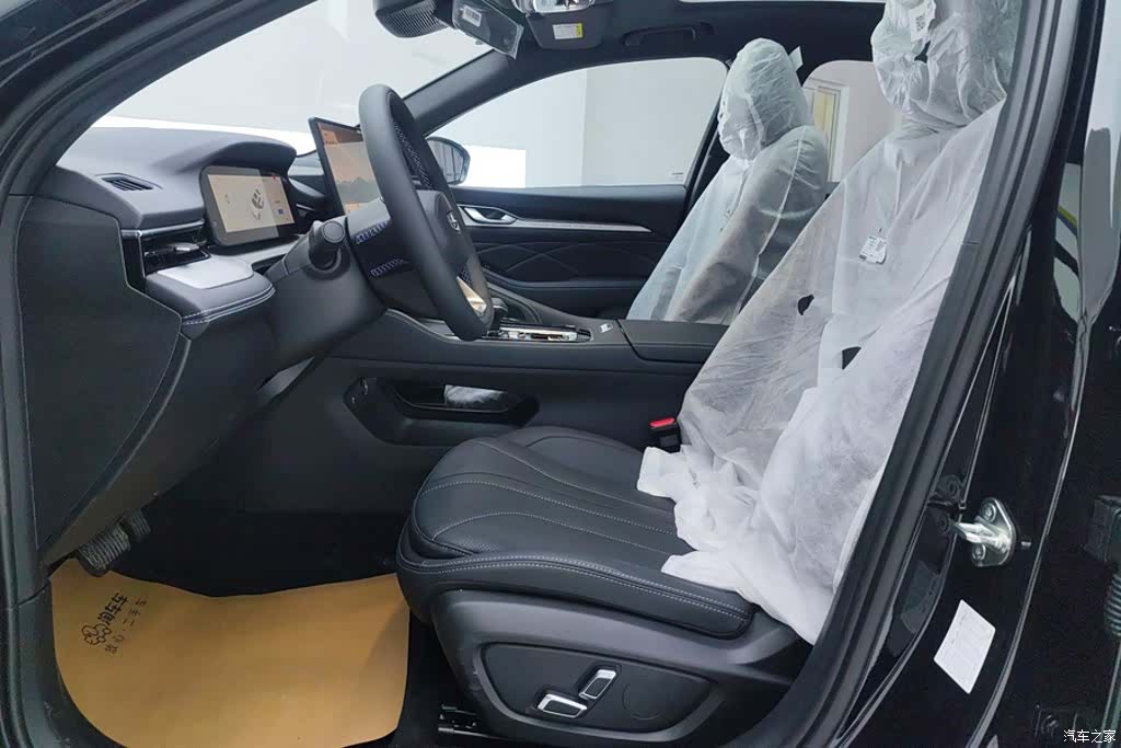 Geely Preface, 2026 9