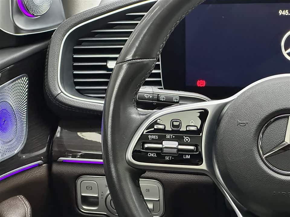 Mercedes-Benz GLE Mercedes-Benz GLE