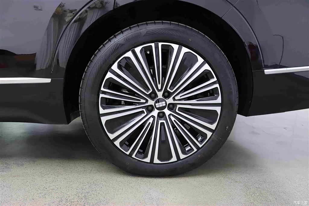Geely M9, 2025 33