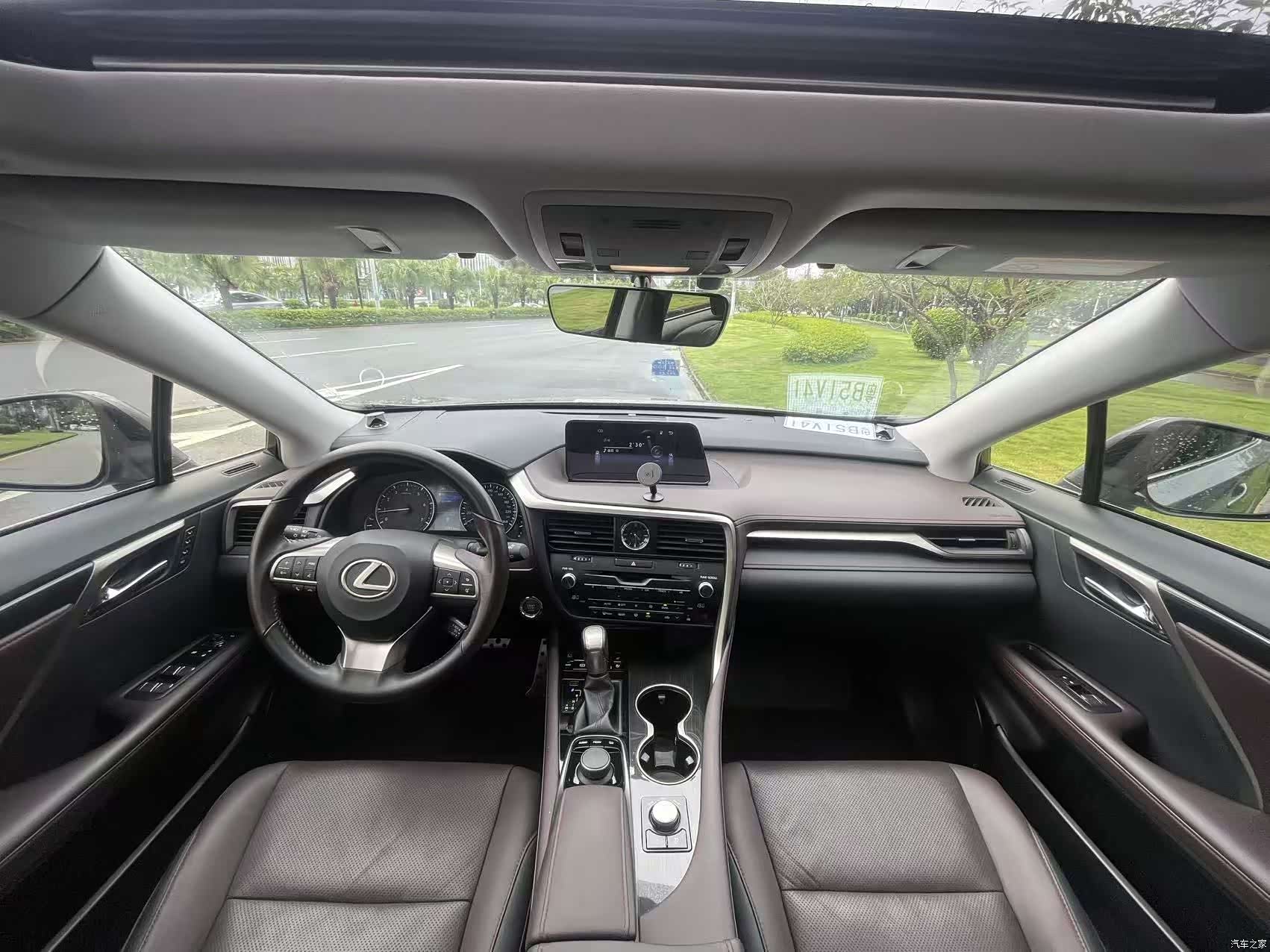 Lexus RX, 2019 13