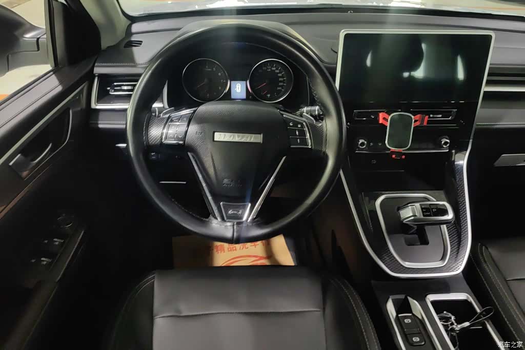 Haval M6, 2022 13