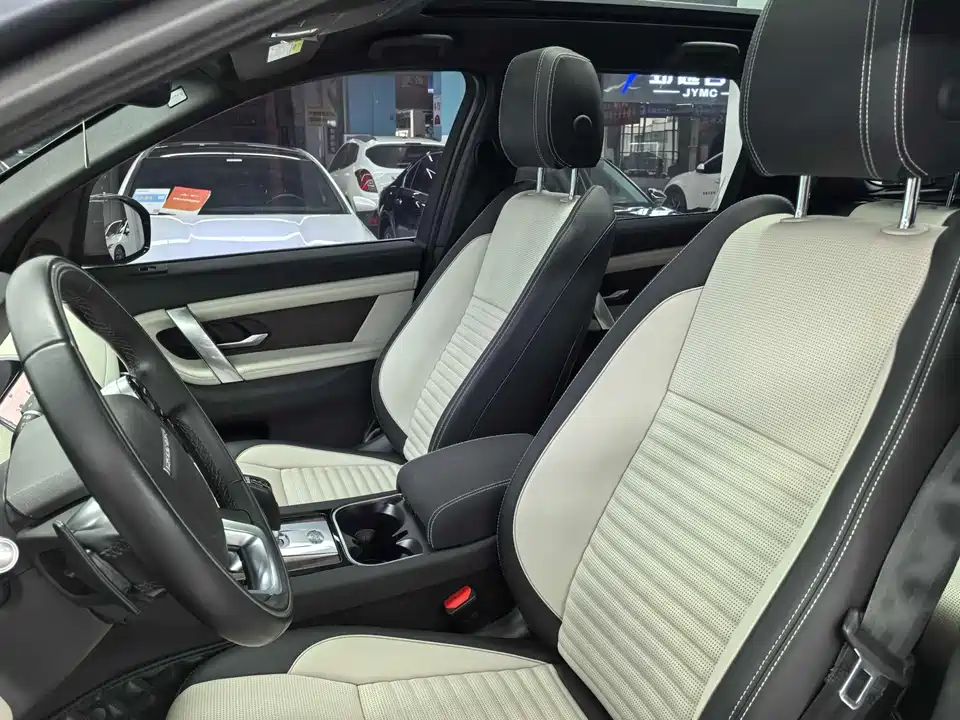 Land Rover Discover sports