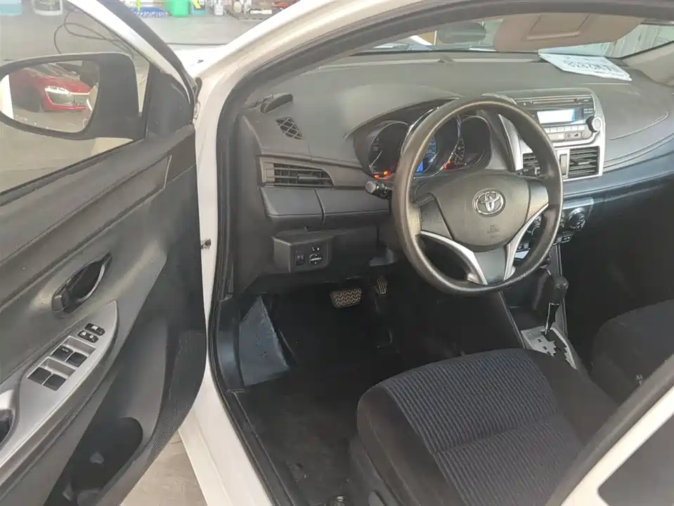 Toyota YARiS L Zhixuan