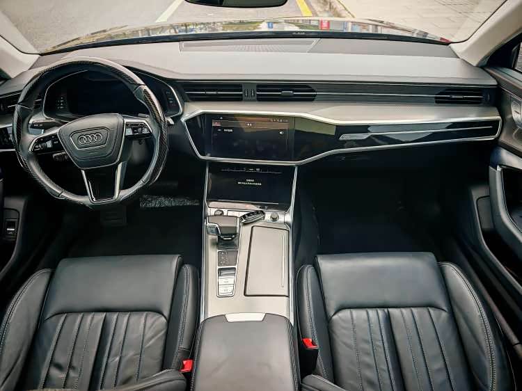 Audi A6L 2023, фото 7