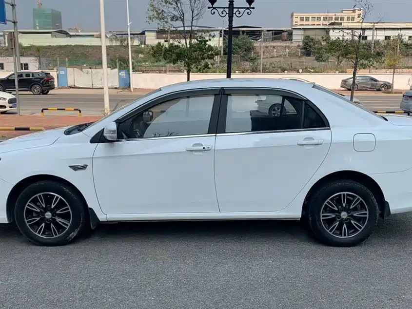 BYD F3