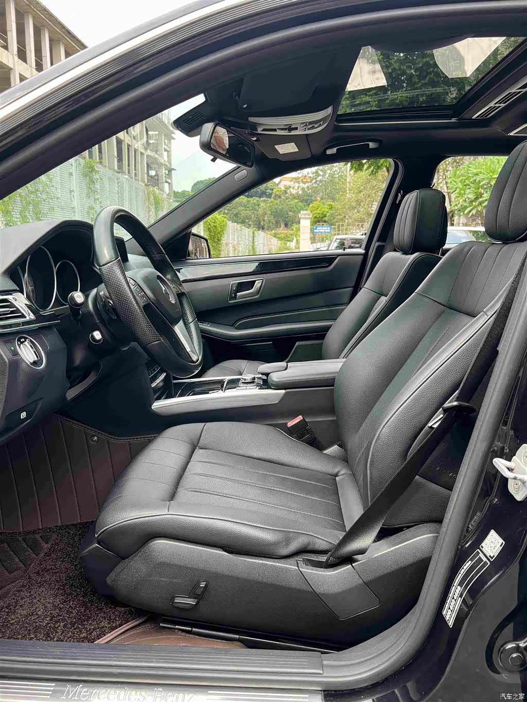 Mercedes-Benz E-Class, 2015 4
