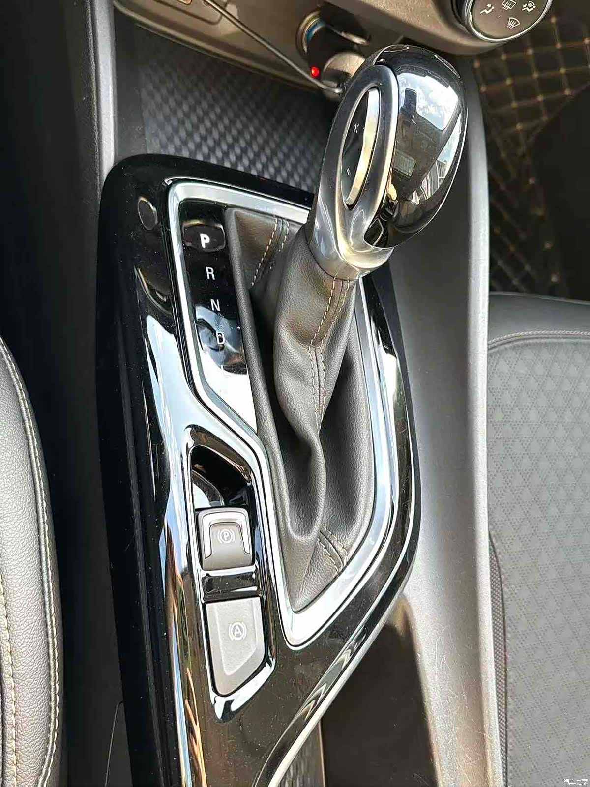 Buick Verano, 2022 13