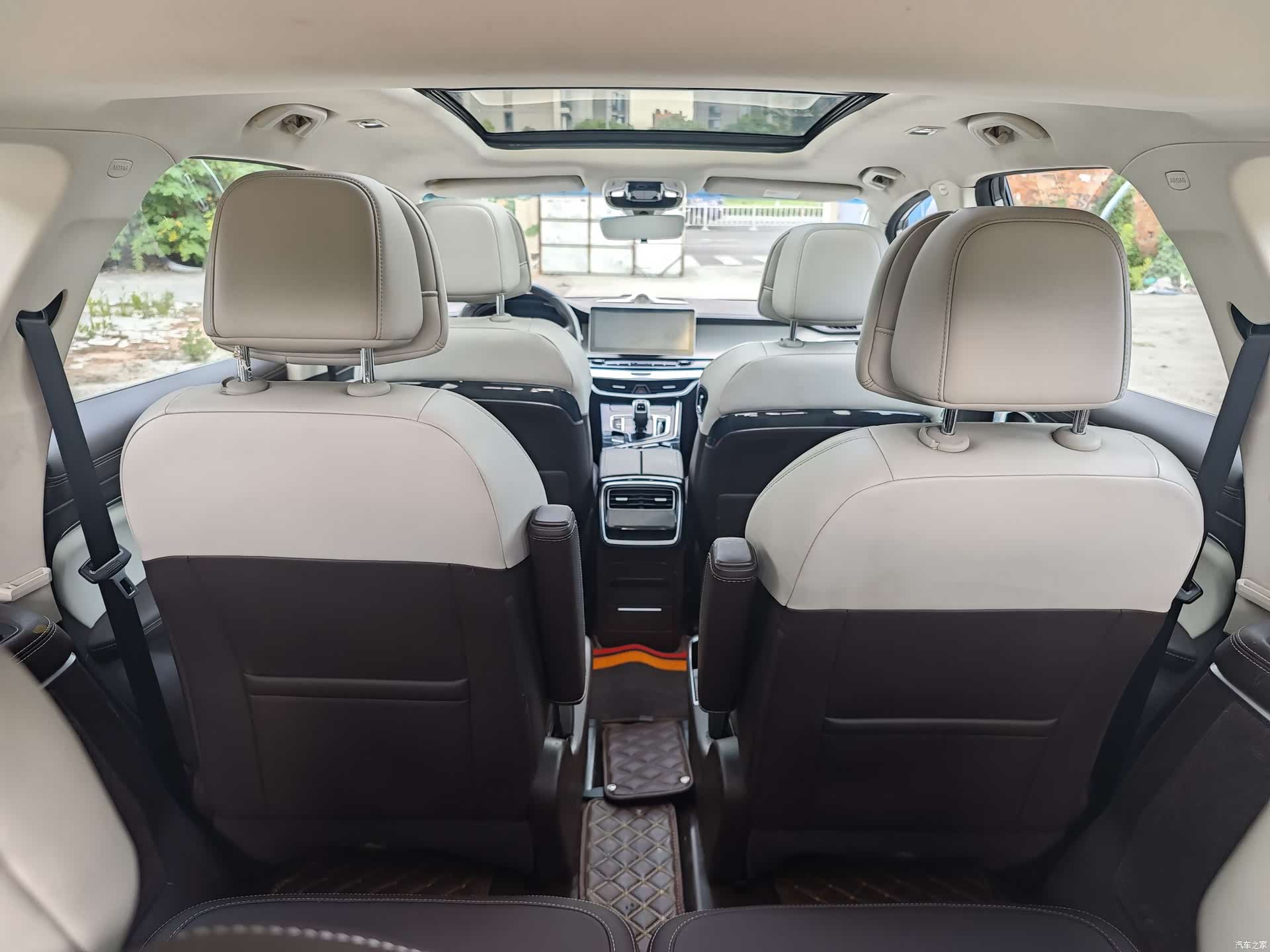 Geely Jiaji, 2019 15