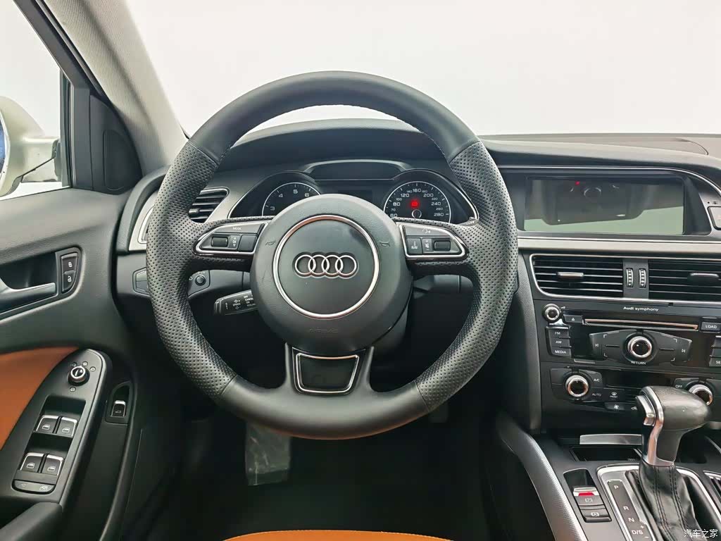 Audi A4L, 2015 11