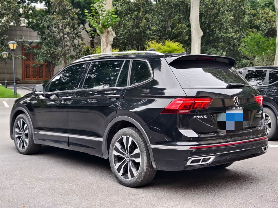 Volkswagen Tiguan L