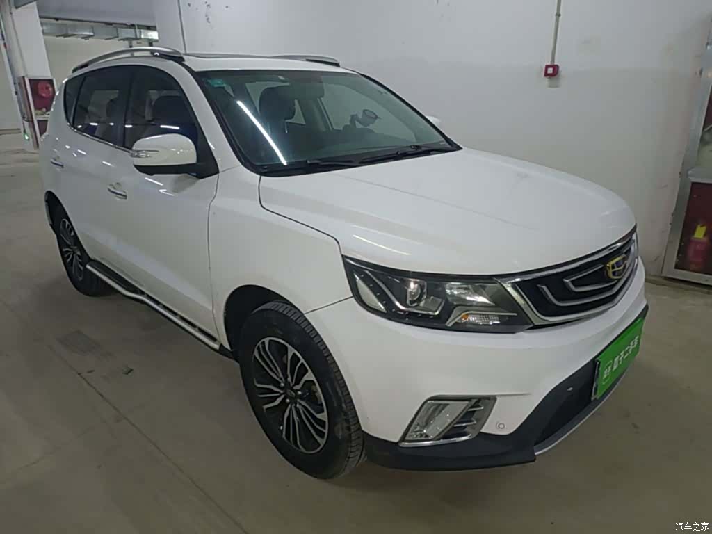 Geely X6, 2016 4