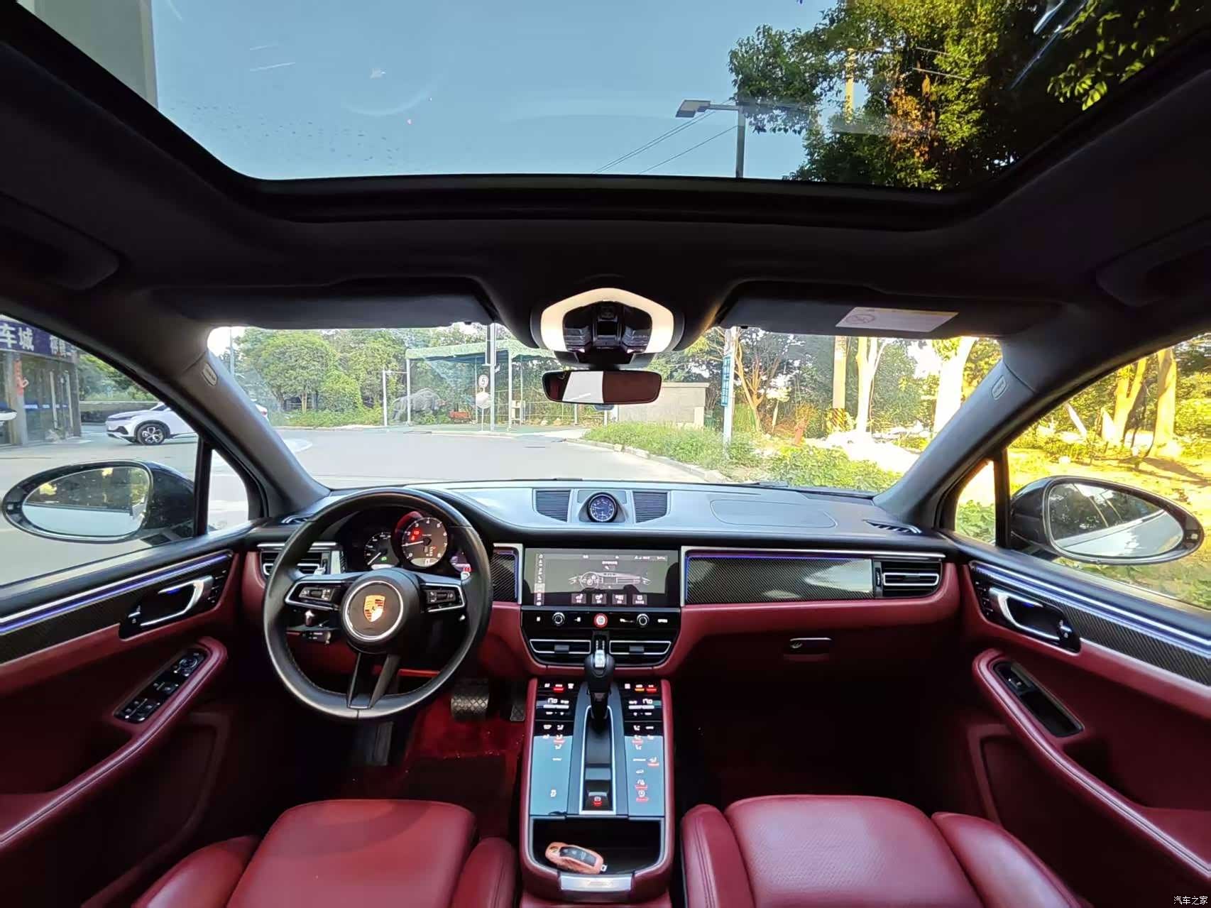 Porsche Macan, 2022 9