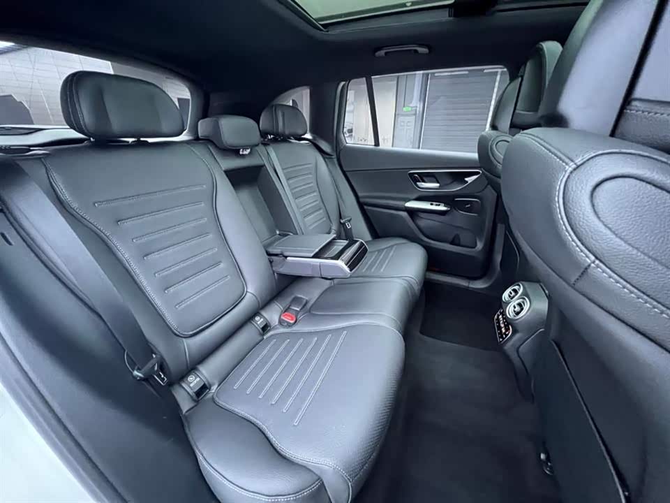 Mercedes-Benz GLC Mercedes-Benz GLC