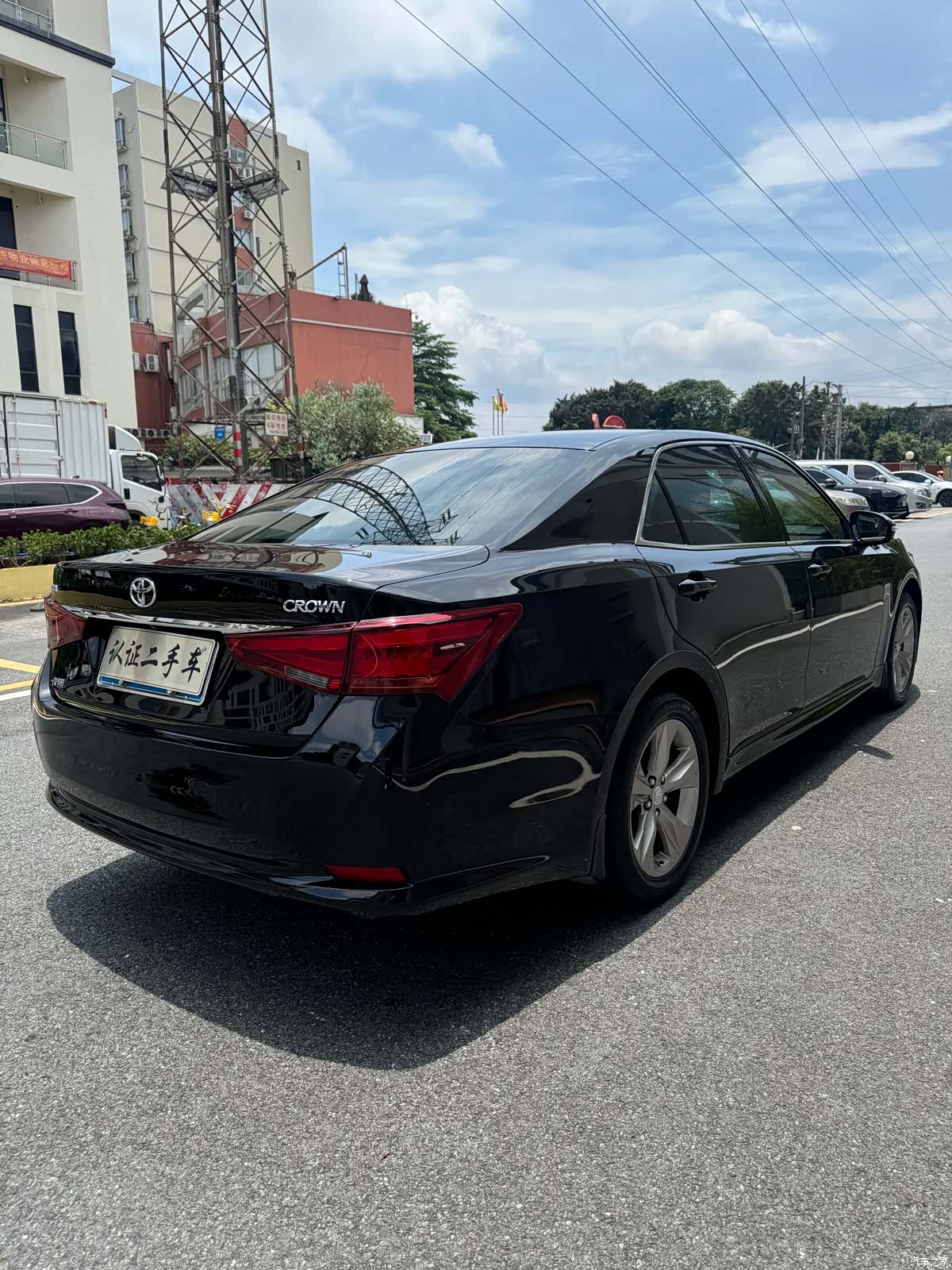Toyota Crown, 2016 18