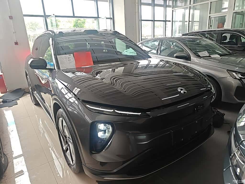 NIO ES6, 2025 4