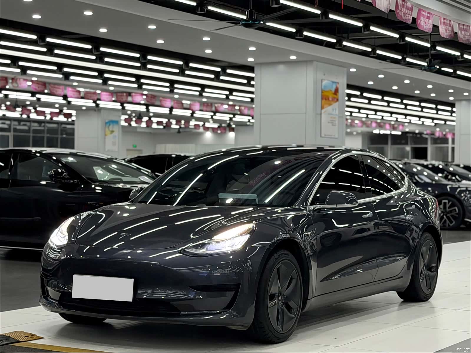 Tesla Model 3, 2020 1