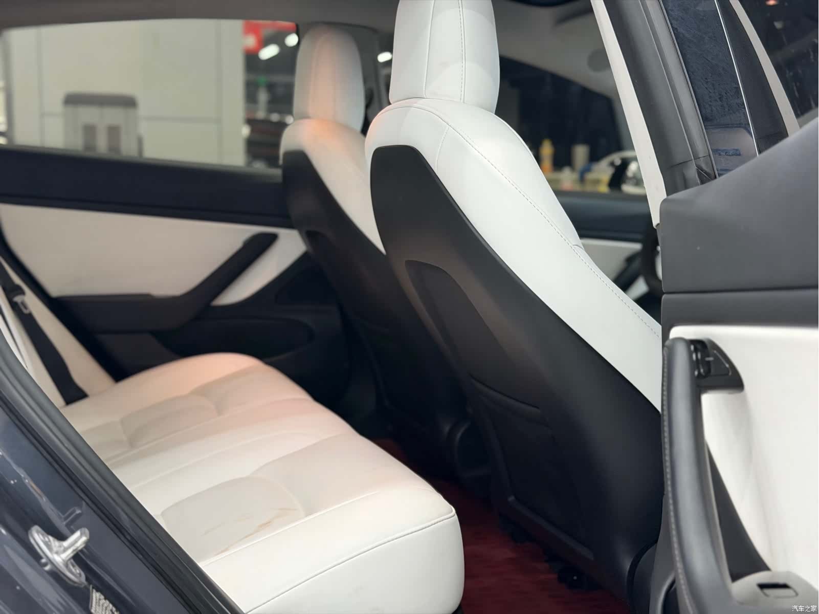 Tesla Model 3, 2020 10
