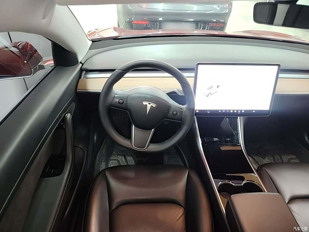 Tesla Model 3, 2020 11