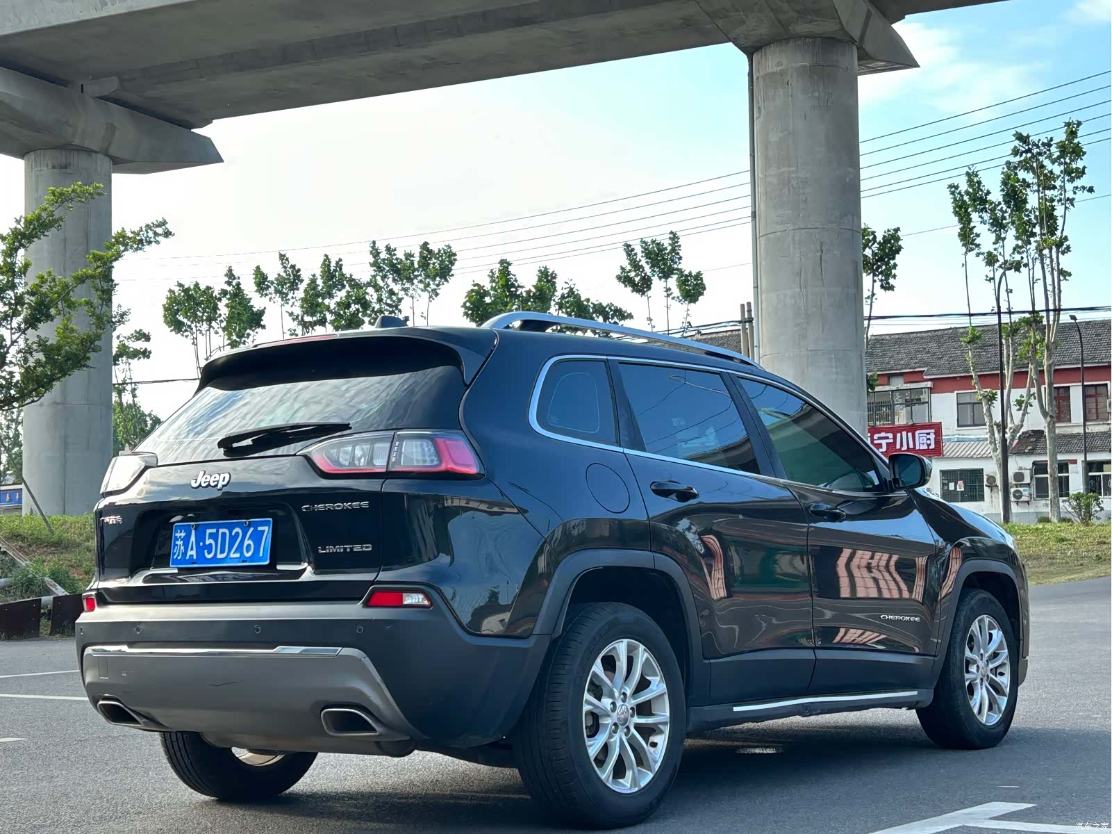 Jeep Cherokee, 2019 все фото