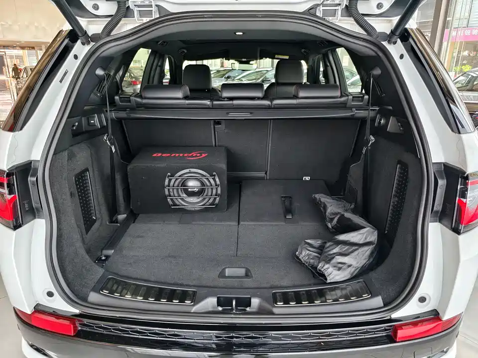 Land Rover Discover sports