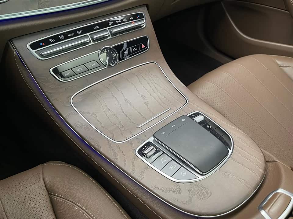 Mercedes-Benz E-class Mercedes-Benz E-class