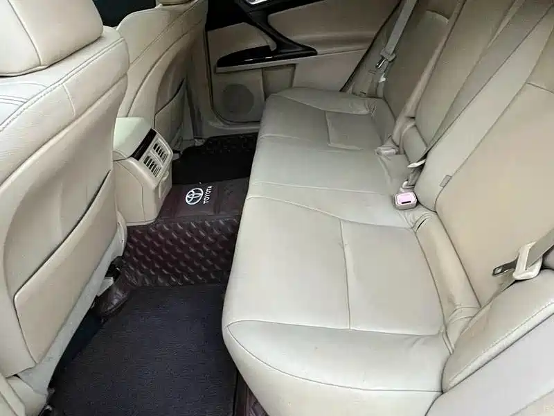 Toyota Reiz Toyota Reiz