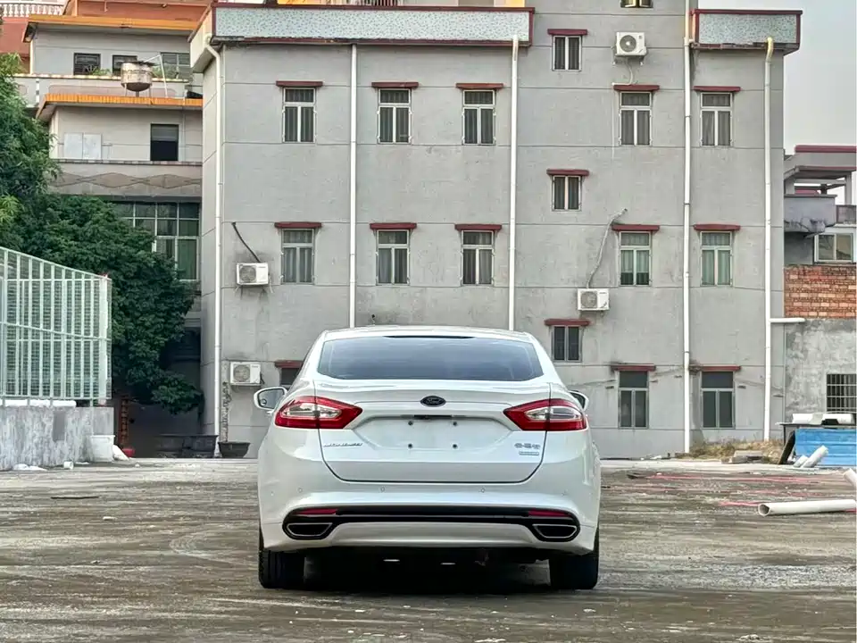 Ford Mondeo Ford Mondeo