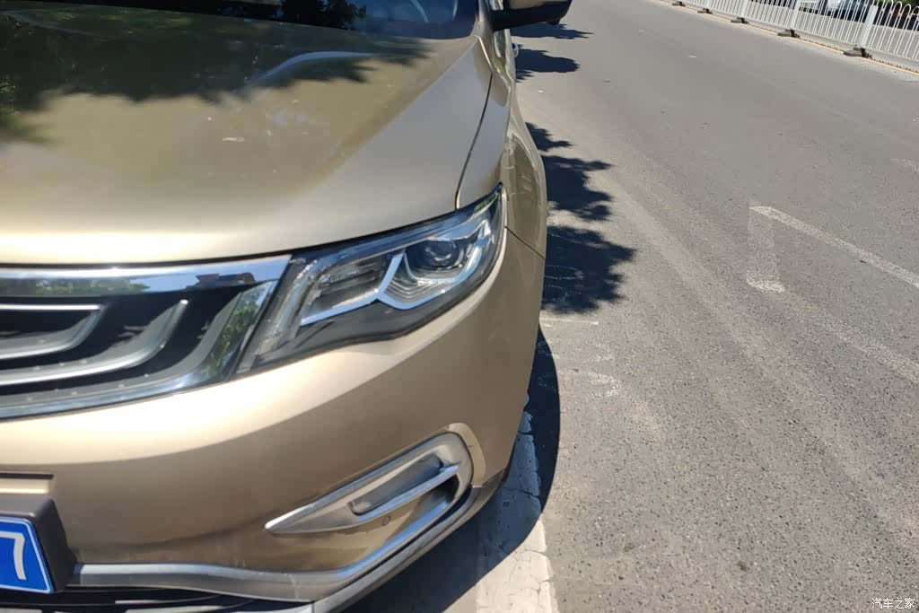 Geely Boyue, 2018 все фото