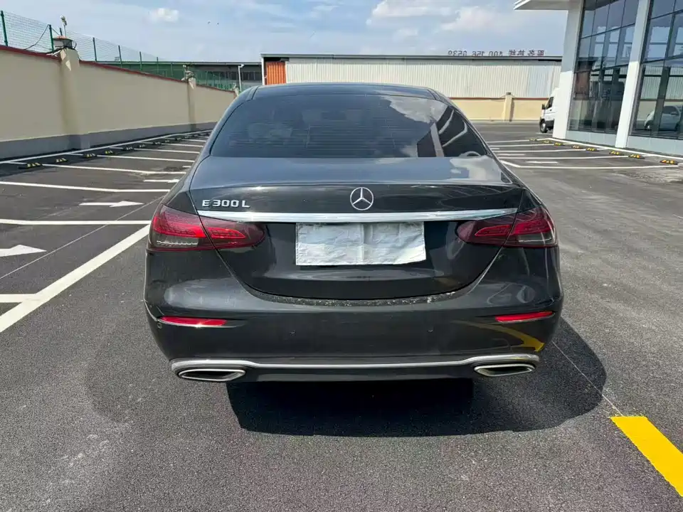 Mercedes-Benz E-class Mercedes-Benz E-class