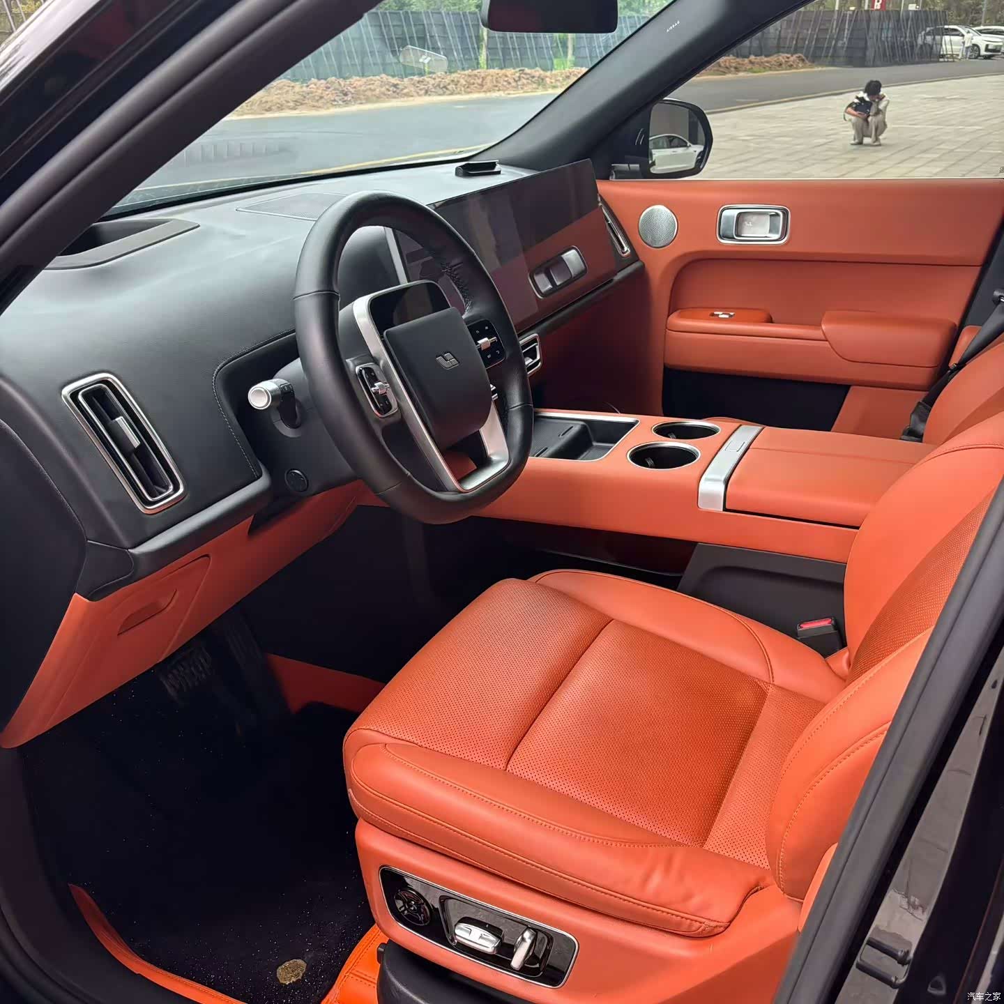 Li Auto L8, 2024 7