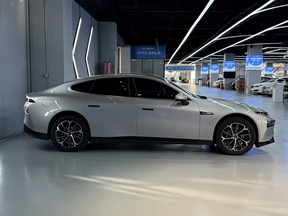 XPENG P7 XPENG P7