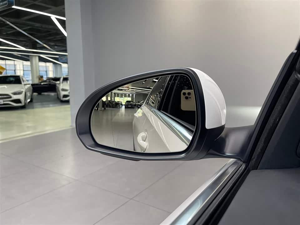 Mercedes-Benz Class C Mercedes-Benz Class C