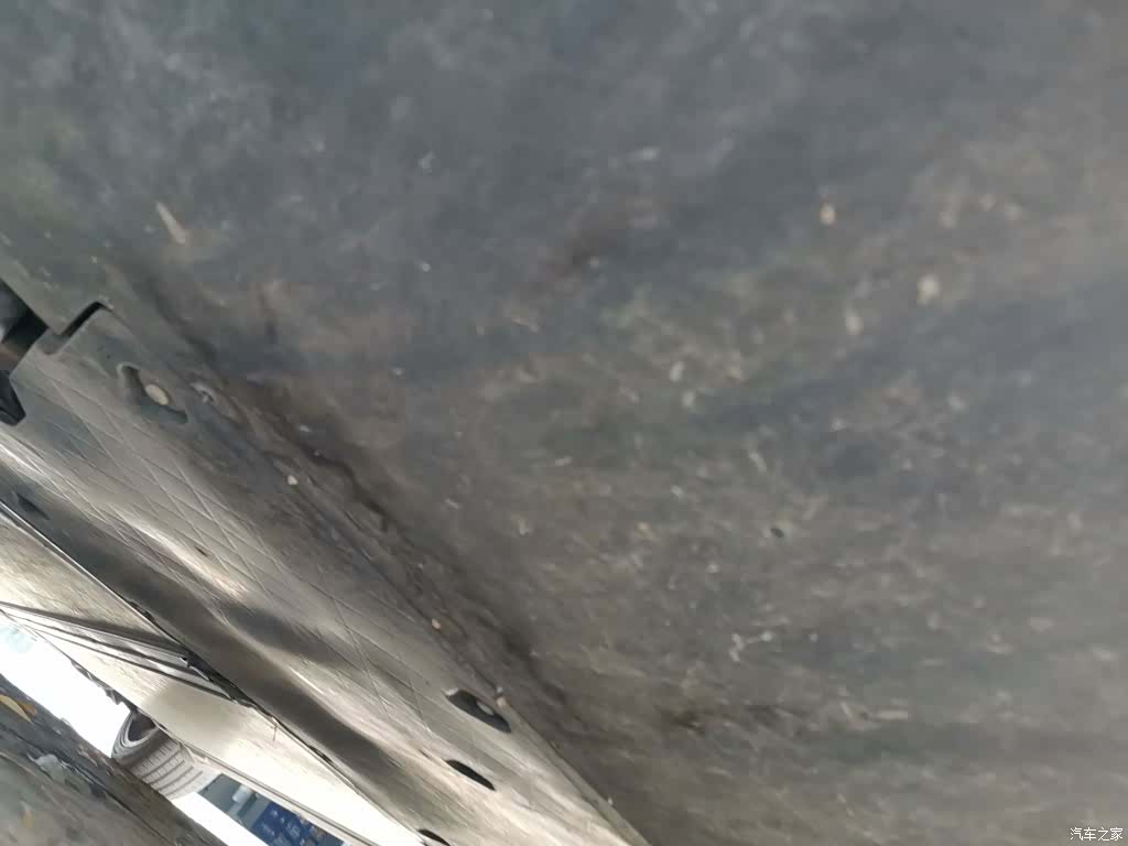 Tesla Model Y, 2023 23