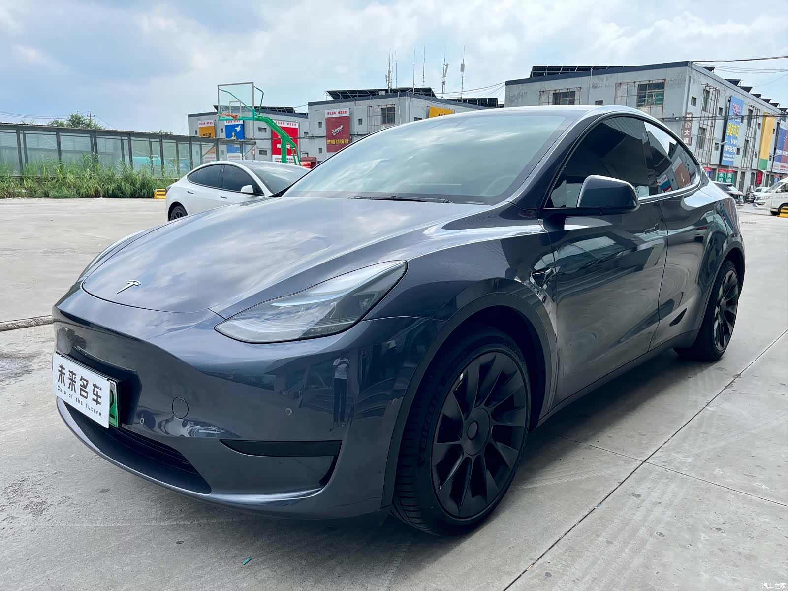 Tesla Model Y, 2022 1
