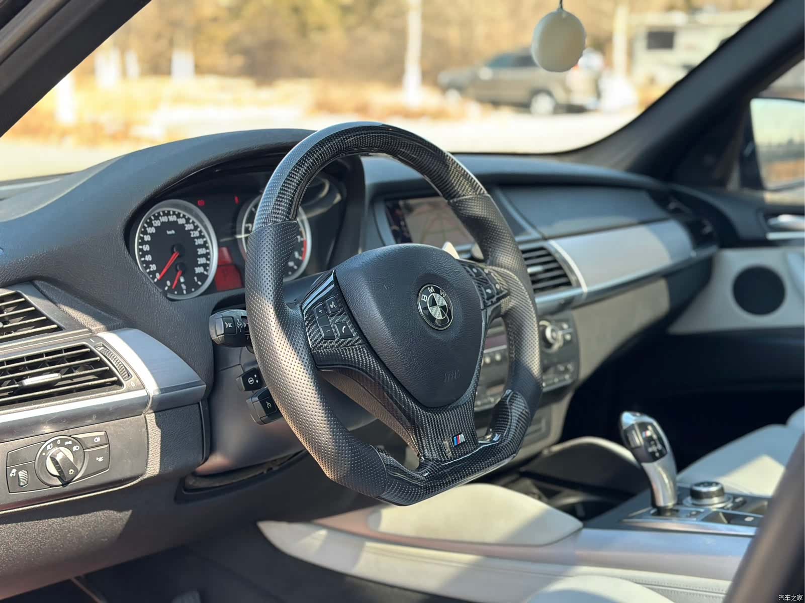 BMW X5, 2012 8