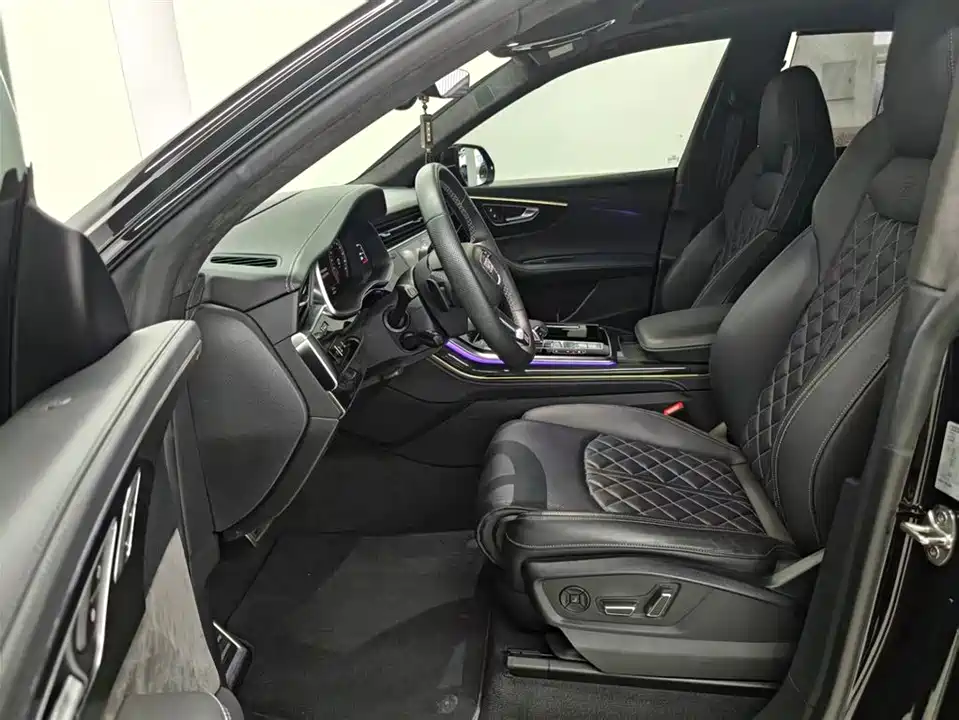 Audi Q8 Audi Q8