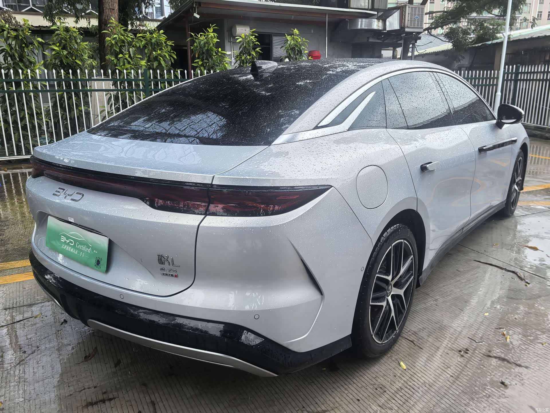 BYD Han, 2025 9